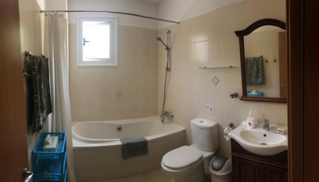 2 Bedroom With Private Garden, Walk To Nissi Beach, Communal Swimming Pool Apartment Ayia Napa