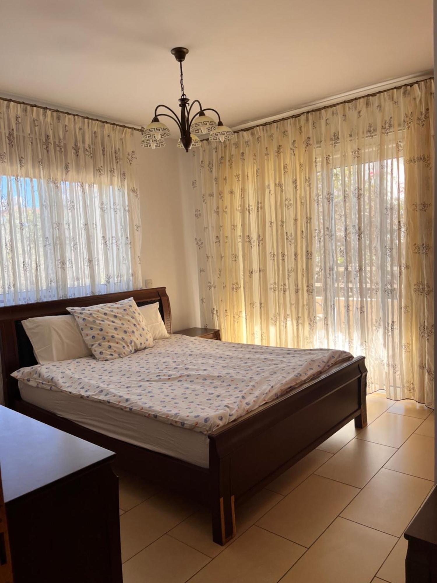Apartment 2 Bedroom With Private Garden, Walk To Nissi Beach, Communal Swimming Pool